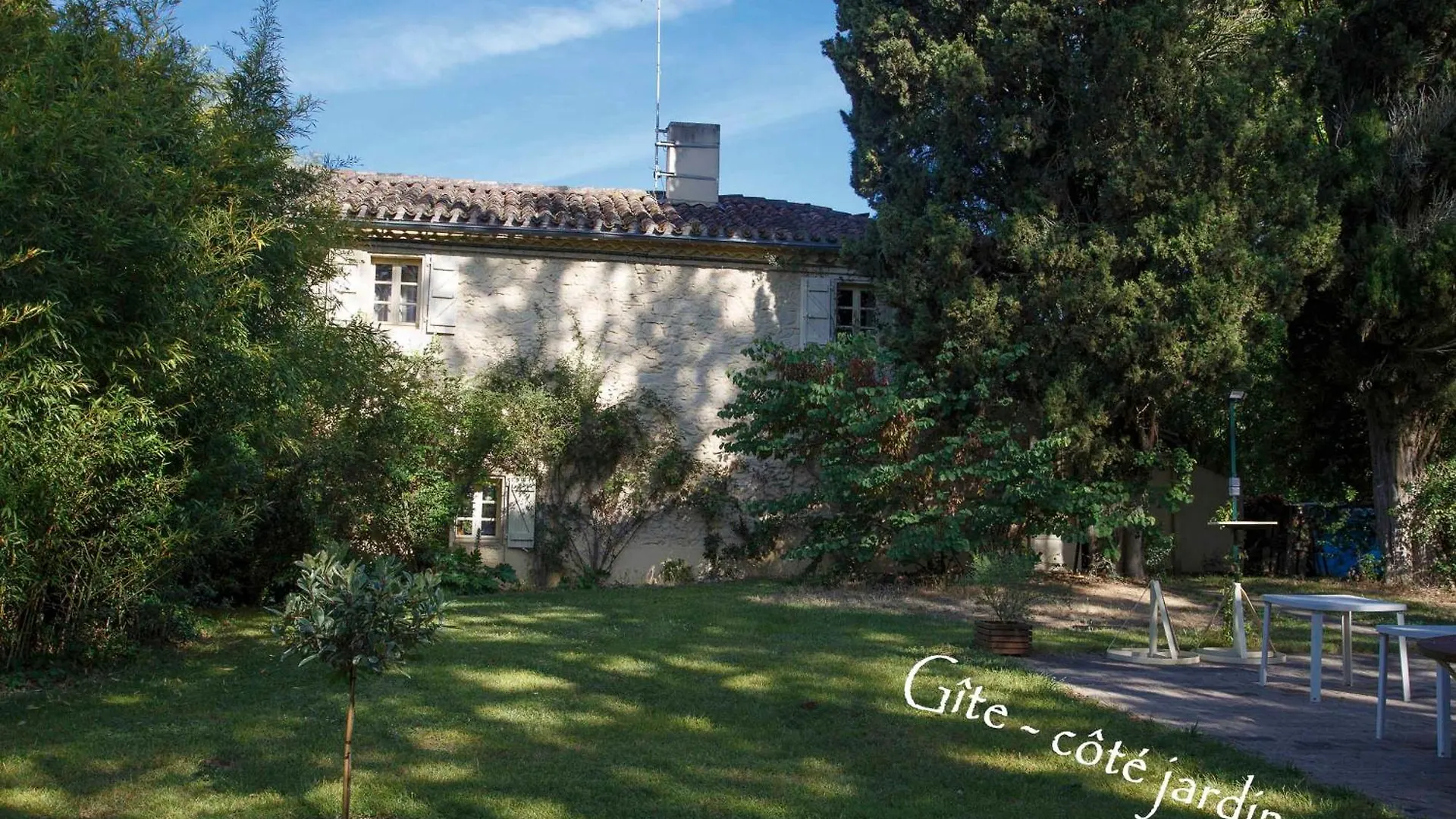 *** Pensjonat La Tricherie - Maison D'Hotes Crastes Francja